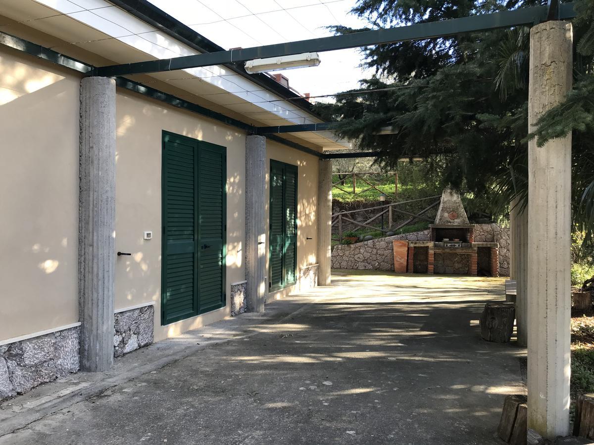 Villa Uliveto Франкавиля ди Сицилия Екстериор снимка